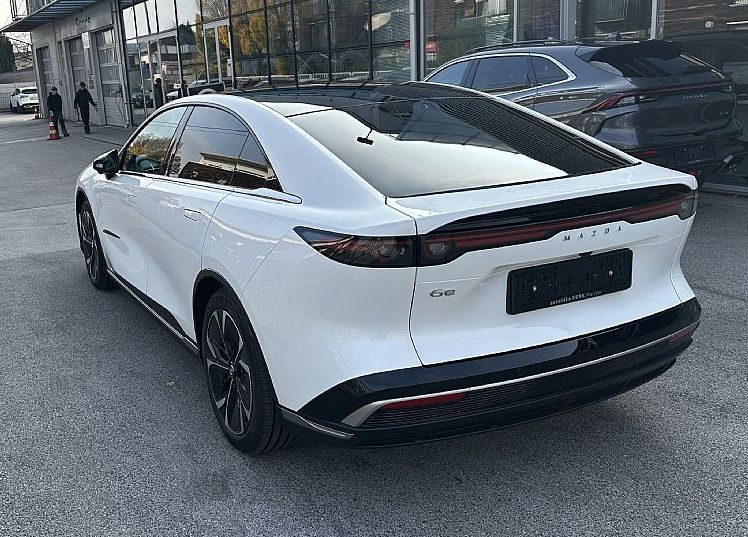 Zunanja slika - Mazda Mazda6e - 80 kWh Long Range TAKUMI - 5