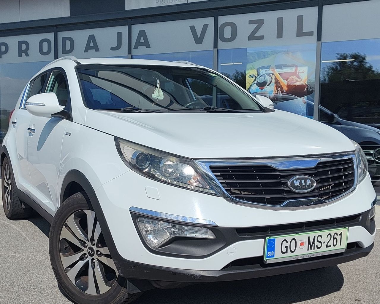 Zunanja slika - KIA Sportage - 2.0 dizel CRDi 135kW Style AWD SLO-VOZILO - 2