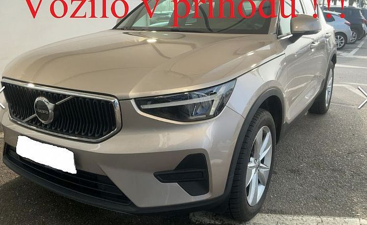 Zunanja slika - Volvo XC40 - B3  P   AT FWD DCT. NAVY. DAB.FULL LED. PARK.SENZ. - 1