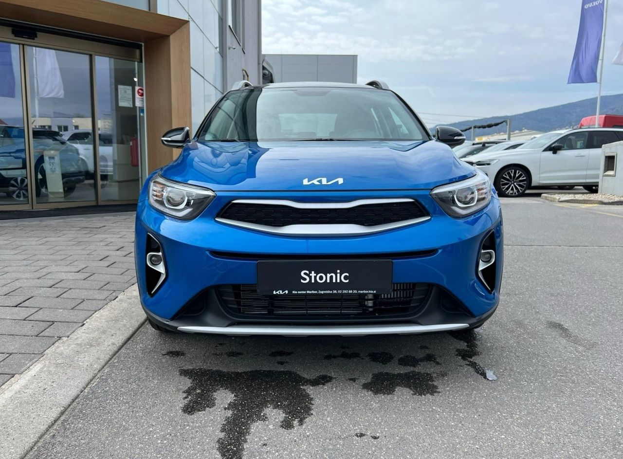 Zunanja slika - KIA Stonic - 1.2 DPI 57.9 kW  79 KM  LX Urban+ M T - 2