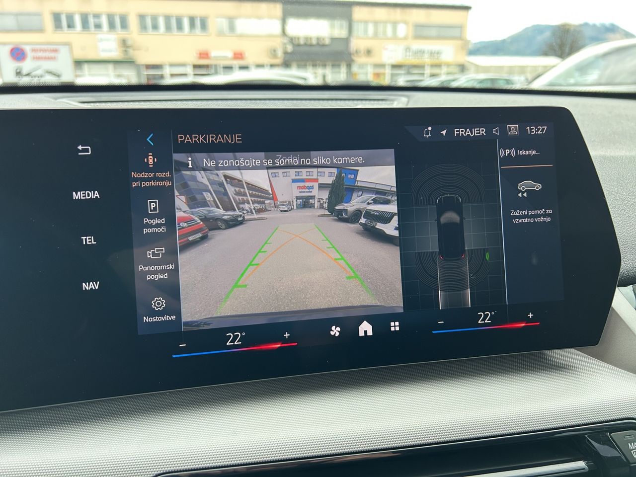 Zunanja slika - BMW X1 - sDrive18d Avt. - 11