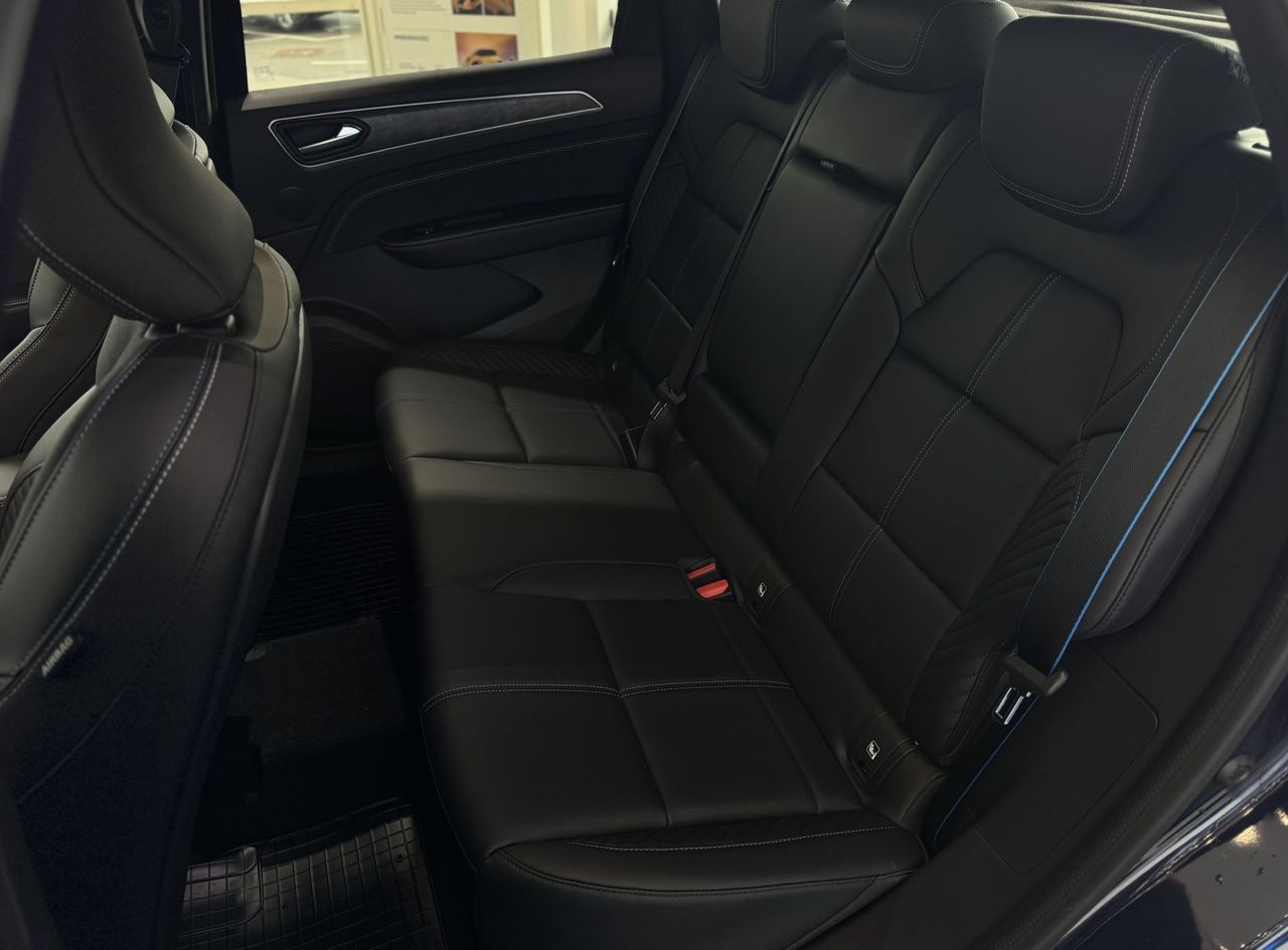 Zunanja slika - Renault Mégane Conquest - Megane Conquest 1.3 TCE MHEV 160 ESPRIT ALPINE EDC - 13