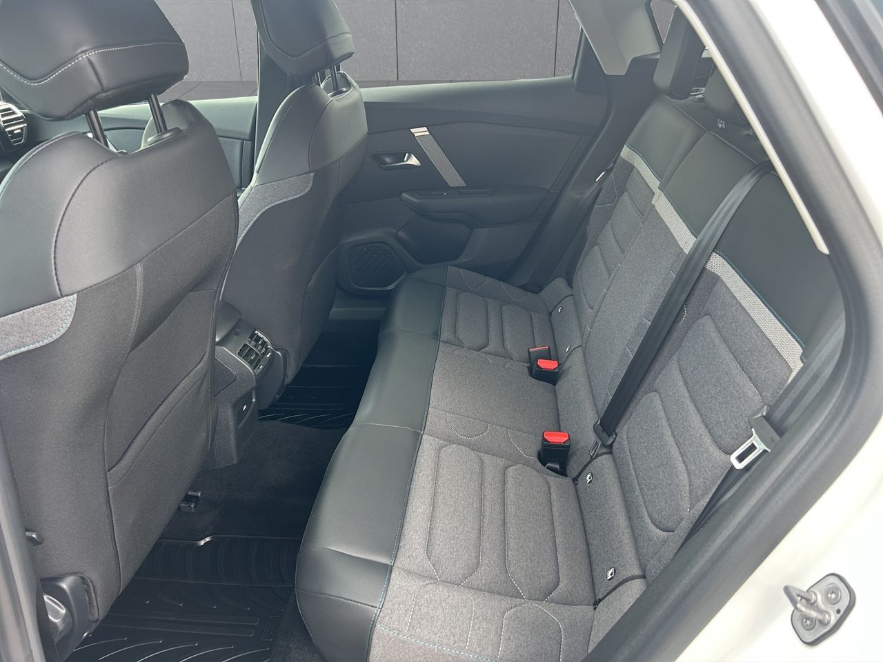 Zunanja slika - Citroën C4 - 1,2 PureTech 130 Feel - 7
