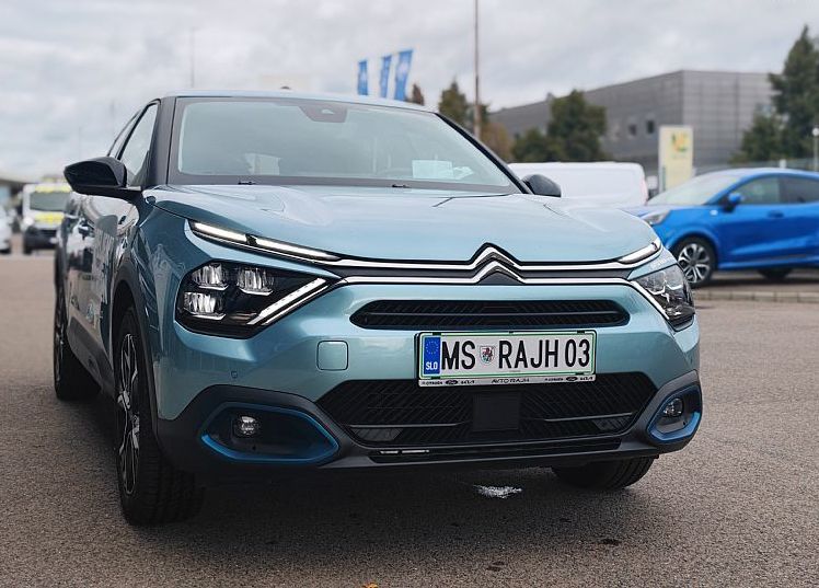 Zunanja slika - Citroën C4 - Shine Električni 136 - 2