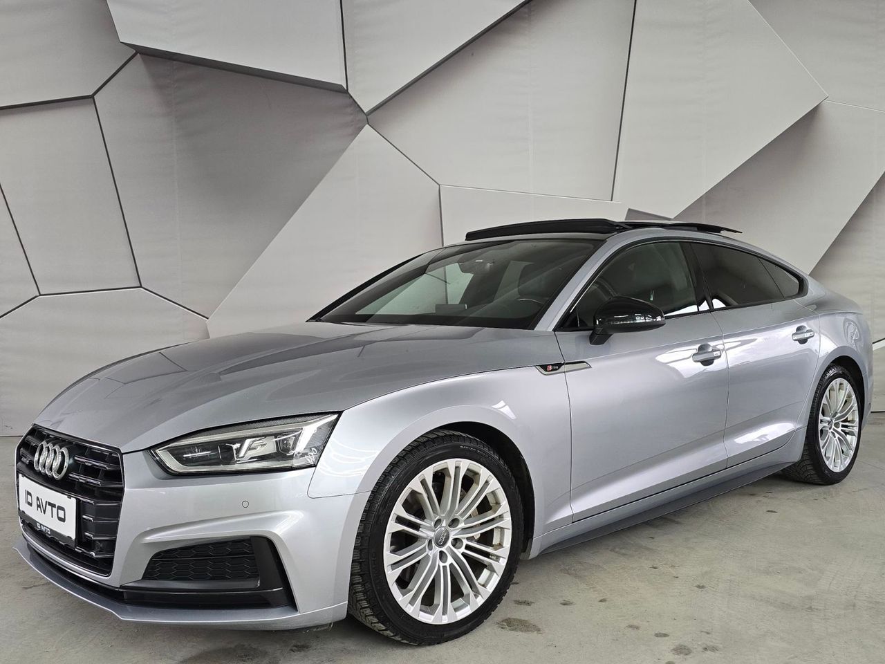 Zunanja slika - Audi A5 - Sportback 2,0 TDI Sport S tronic - 2