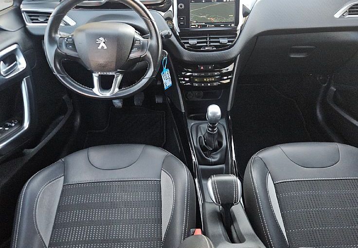 Zunanja slika - Peugeot 2008 - 1.2  ALLURE 131ks °1.LASTNIK° °OPRAVLJEN SERVIS° - 9