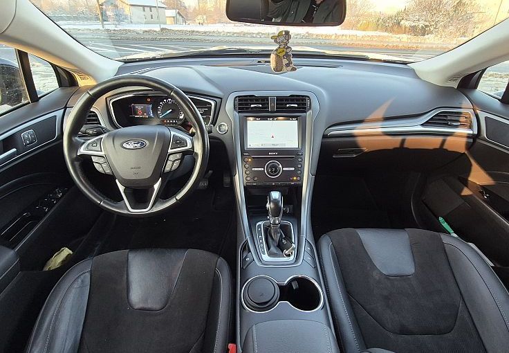 Zunanja slika - Ford Mondeo - 2.0 HYBRID AUT. Titanium °ALKANTARA °ALU 18 °KAM - 8