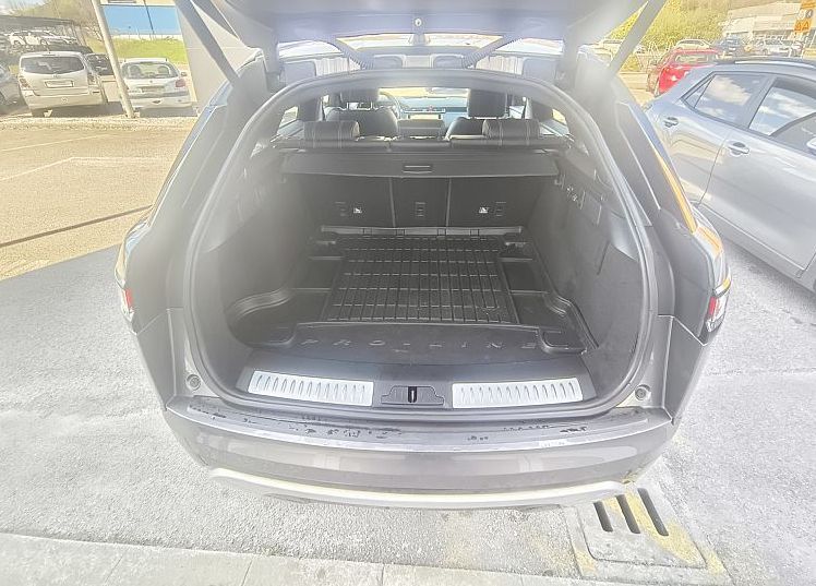 Zunanja slika - Land Rover Range Rover Velar - 2.0 Twin-T D 240 R-Dynamic vsa oprema - 9