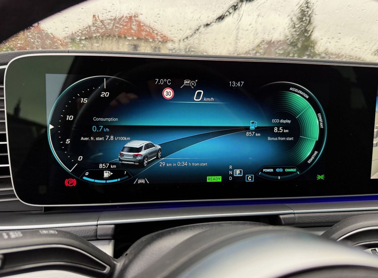 Zunanja slika - Mercedes-Benz GLE-Razred - GLE 300 d 4MATIC HYBRID FULL LED ACC 360K ALU19 - 20