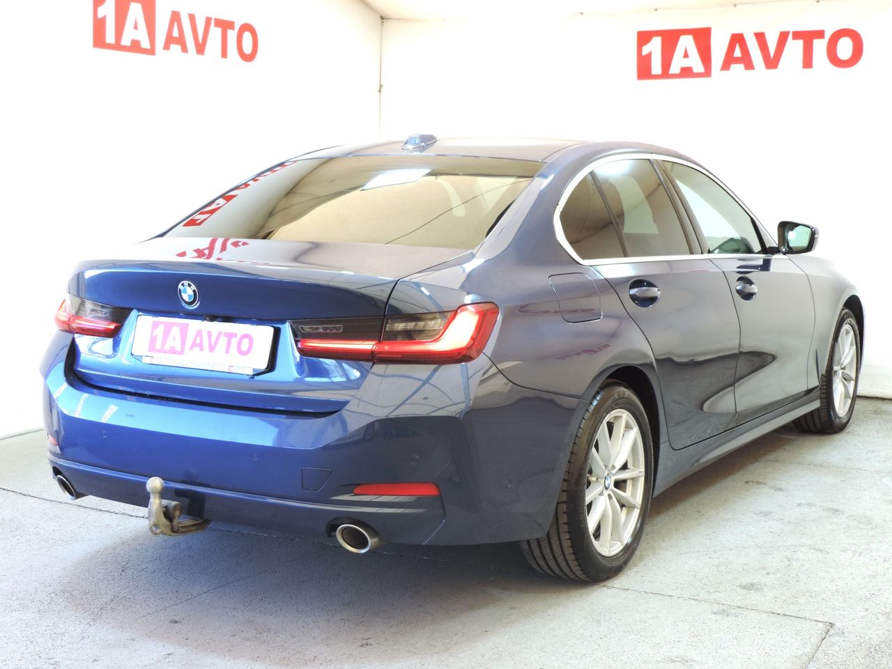 Zunanja slika - BMW Serija 3 - 318d Avt. USNJE-LED-KAMERA-MRTVI KOT - 5