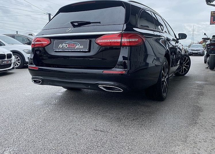 Zunanja slika - Mercedes-Benz E-Razred - d-2x AVANTGARDE-VIRTUAL-AUT LED LUČI... - 8