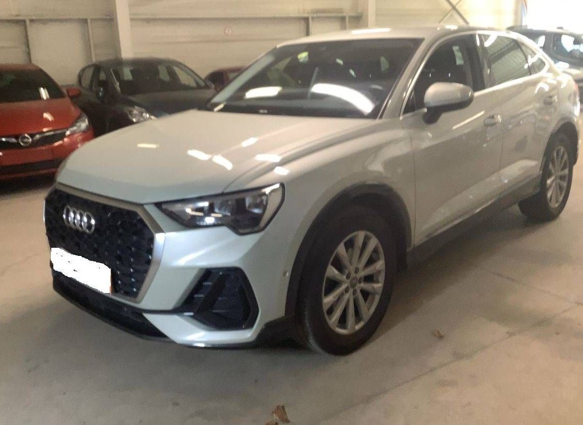 Zunanja slika - Audi Q3 - Sportback 35 TDI  QUATTRO LED ACC KLJUKA USNJE - 1
