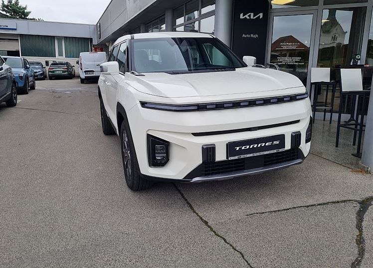 Zunanja slika - KG Mobility Torres - 152.2 kW Explore 2WD - 2