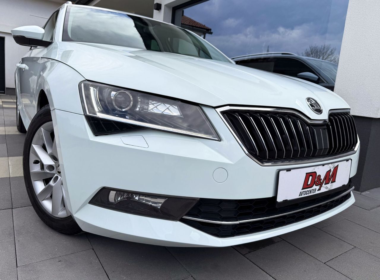 Zunanja slika - Škoda Superb - 2.0 TDI Active Combi DSG|LED|NAVI|MEMORY|17COL - 2