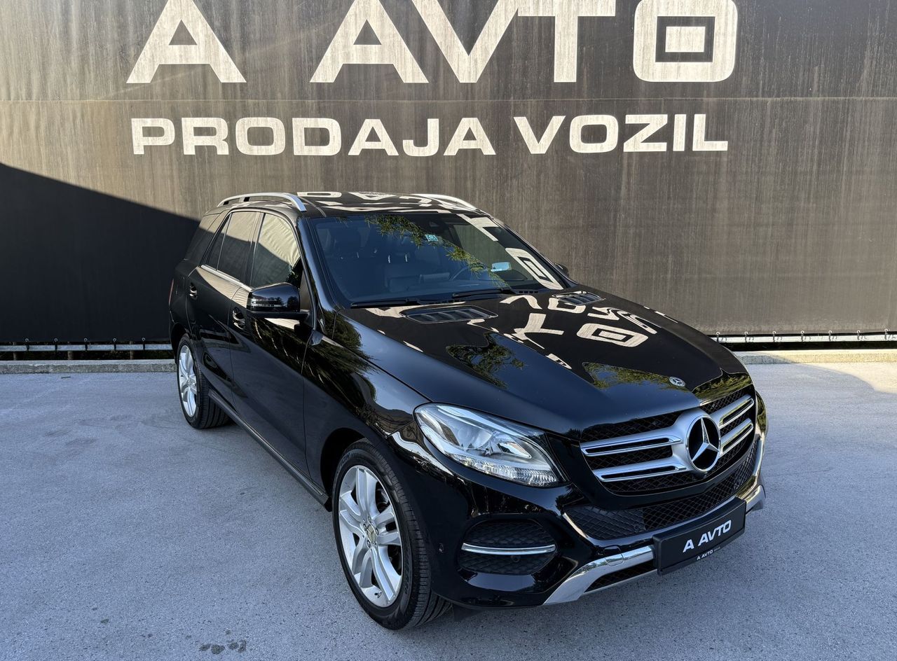 Zunanja slika - Mercedes-Benz GLE-Razred - GLE 250d-PANORAMA-360°-USNJE- NAVI-H K - 2