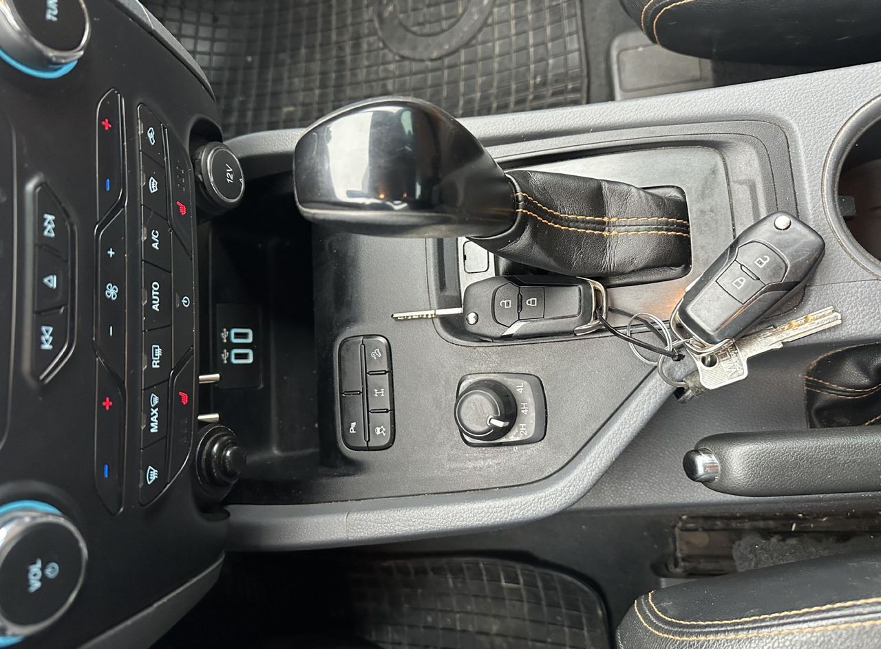 Zunanja slika - Ford Ranger - 3.2TDCI.4X4.KAMERA.NAVI.XENON.ZAP.DIFERENCIAL - 15