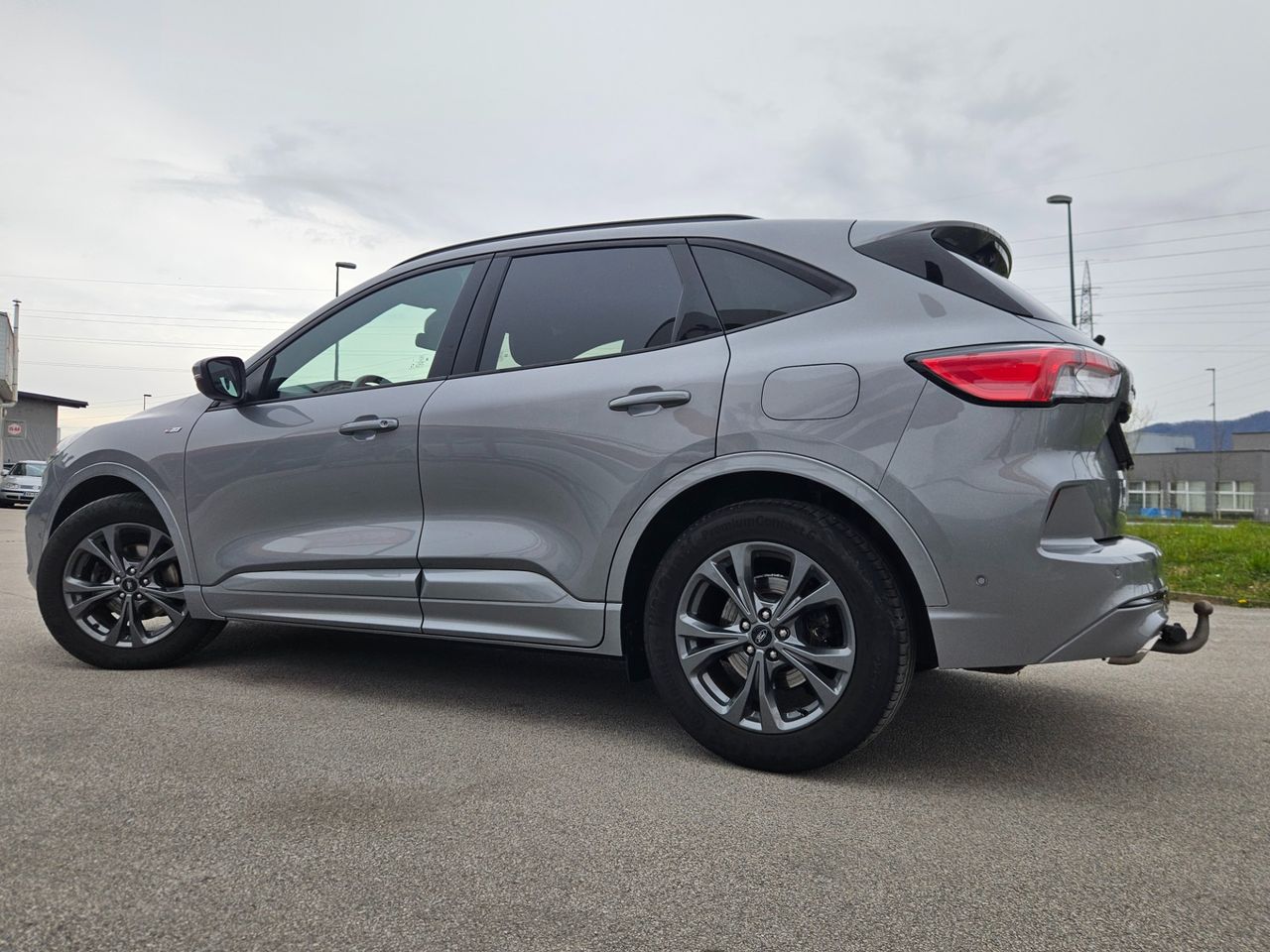 Zunanja slika - Ford Kuga - 1.5 EcoBlue ST-Line - 2