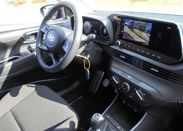 Zunanja slika - Hyundai Bayon - 1.2 MPI COMFORT°WINTER°RG° ZALOGA ° - 11