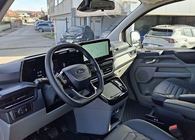 Zunanja slika - Ford Tourneo - Custom 2.5 Duratec Hybrid PHEV CVT Titanium X L2H1 - 7