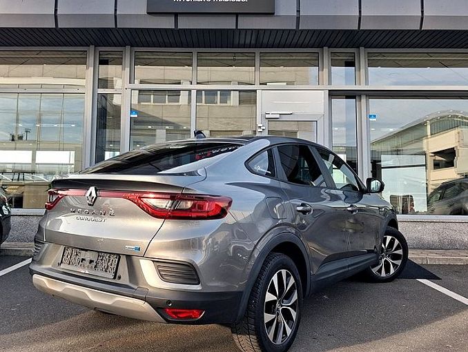 Zunanja slika - Renault Mégane Conquest - Megane Conquest 1.6 E-TECH HEV 1.LASTNIK - SLO - NAVI - LED - PDC - 7