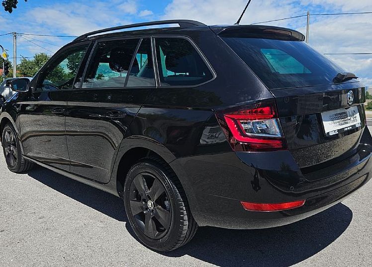 Zunanja slika - Škoda Fabia - Combi 1.0 TSI avtomatik 95ks DSG °FULL LED° - 7