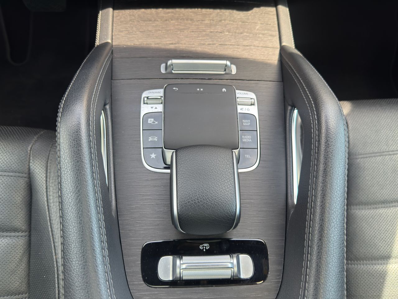 Notranja slika - Mercedes-Benz GLE-Razred - Mercedes-Benz - 15