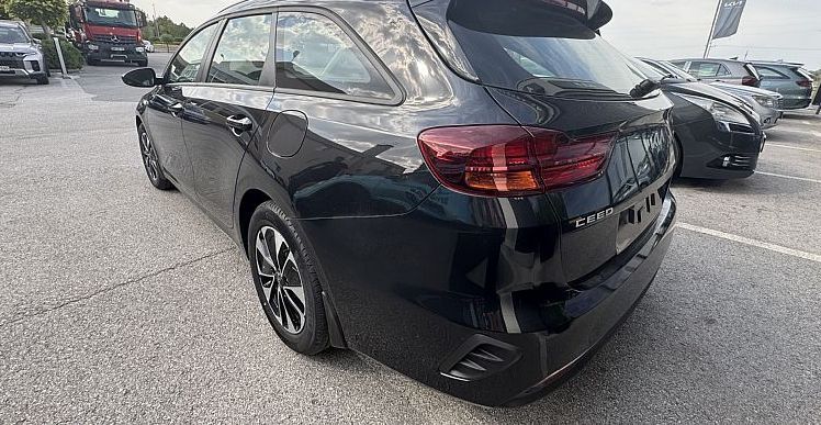 Zunanja slika - KIA Ceed - SW 1.5 T-GDi LX Champion+ MT - 5