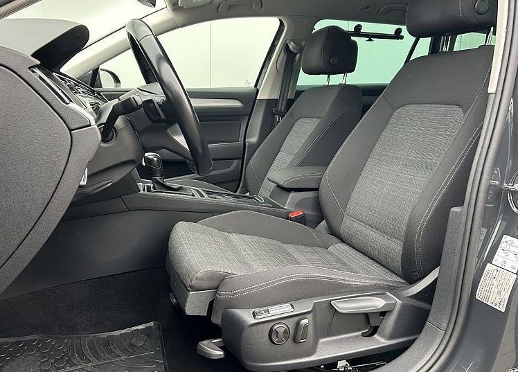 Zunanja slika - VW Passat - Variant 2.0 TDI BMT Elegance DSG-ACC-PDC-KAMERA-ALU16 - 9