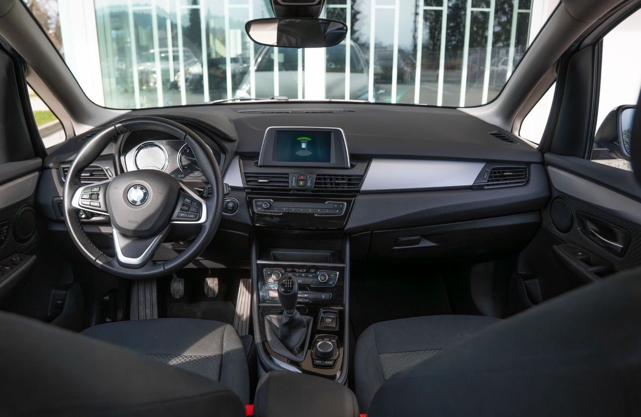 Zunanja slika - BMW Serija 2 - Active Tourer: 216i tempomat parkirni senzorji LED DAB - 10
