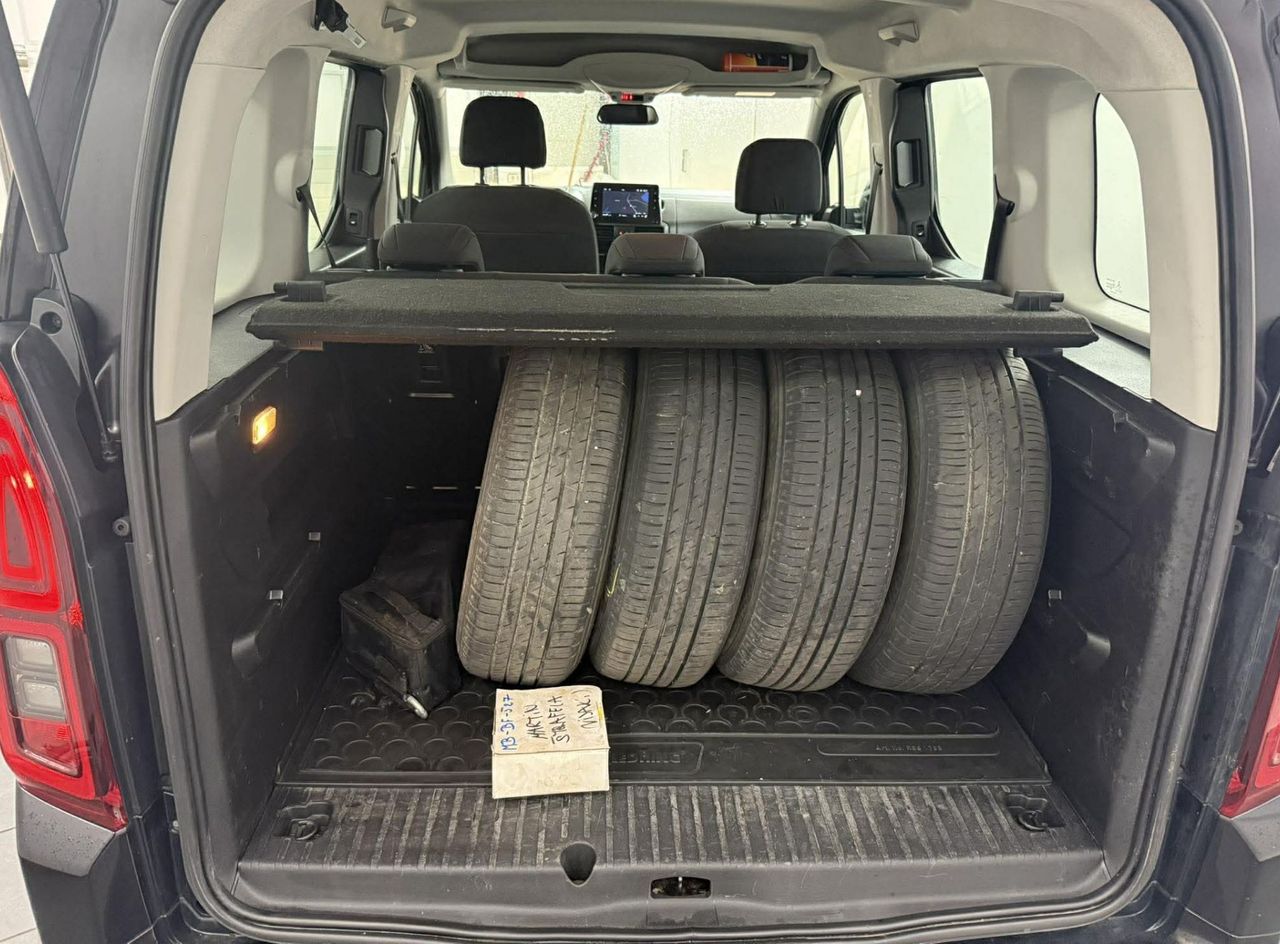 Zunanja slika - Opel Combo - 1.5 DIESEL 96KW L1ELEGANCE.TEMP.KLJUKA.KAMERA.NAVI - 9