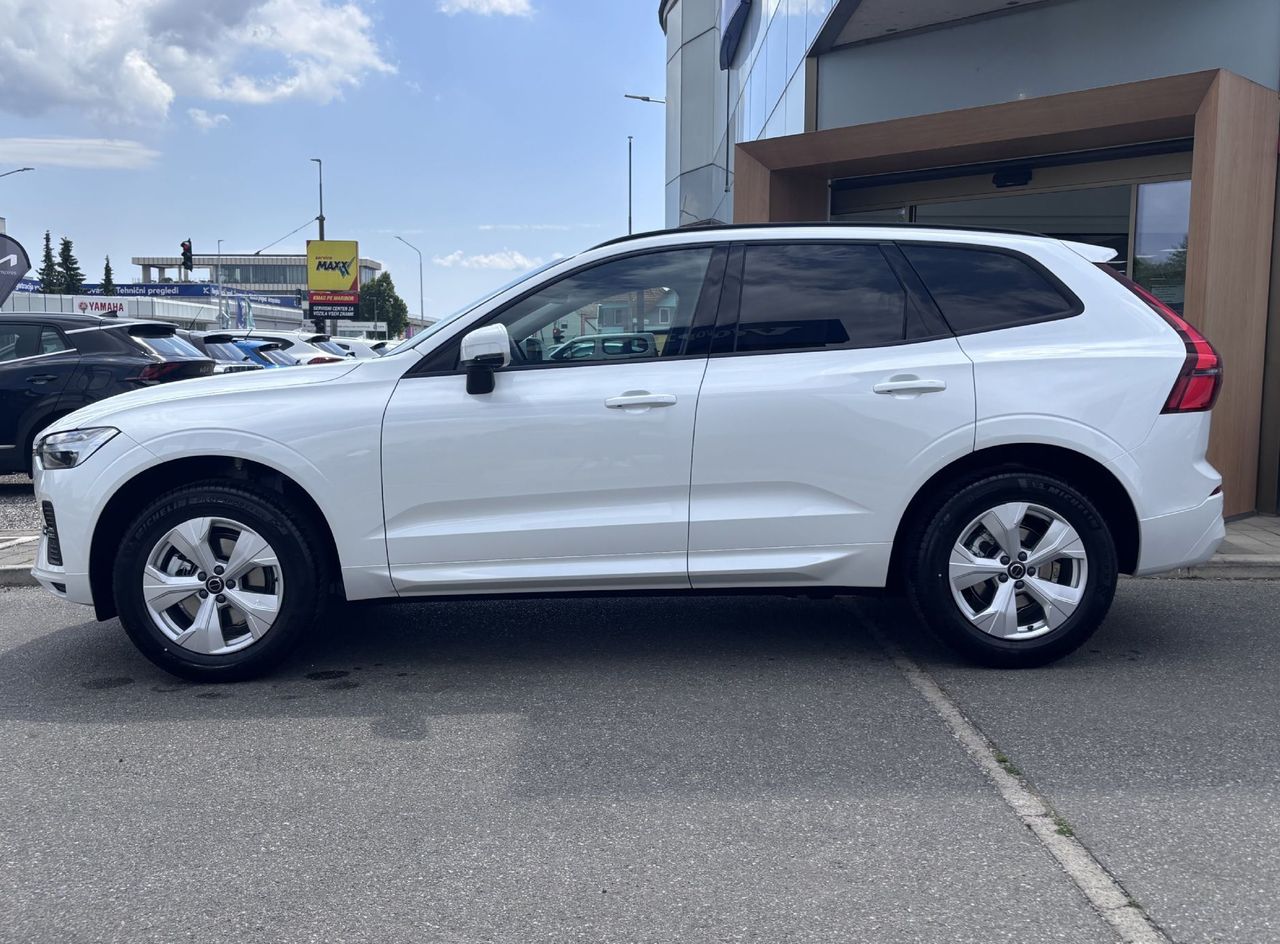 Zunanja slika - Volvo XC60 - B5P  Core AT AWD 3 leta garancije + 3 servisi - 3