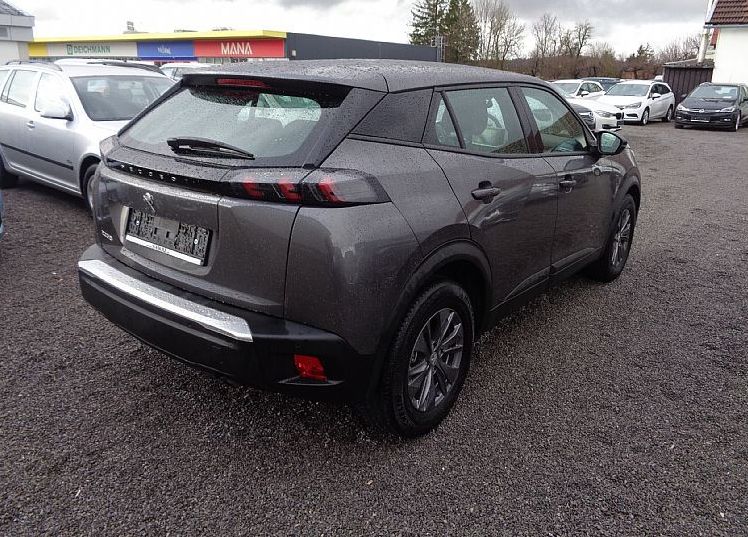 Zunanja slika - Peugeot 2008 - 1.2 100hp - SAMO 48.000km - ODLIČEN - 4