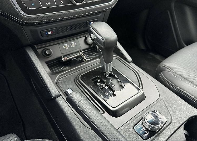 Zunanja slika - SsangYong Musso - Grand 2.2 XDi Ultimate 4WD AT... - 19