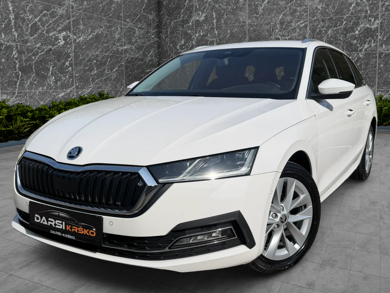 Zunanja slika - Škoda Octavia - 2.0TDI Style DSG 150PS MATRIX ACC PRIKLOP ALU17 - 7