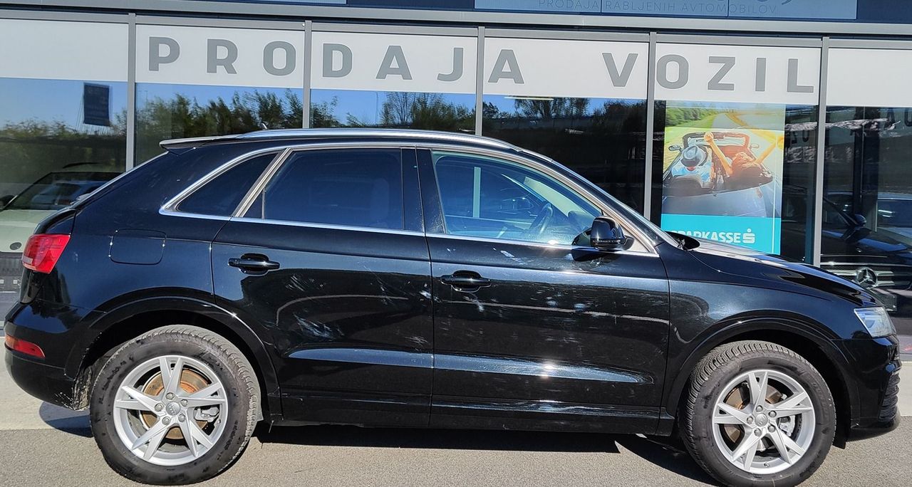 Zunanja slika - Audi Q3 - 2.0 TDI quattro S tronic 150  Sport keyless go - 3