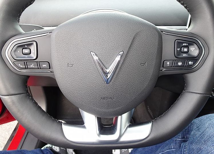 Zunanja slika - Vinfast VF6 - PLUS - 1.000 EUR DODATNI POPUST PRI MENJAVI - 10