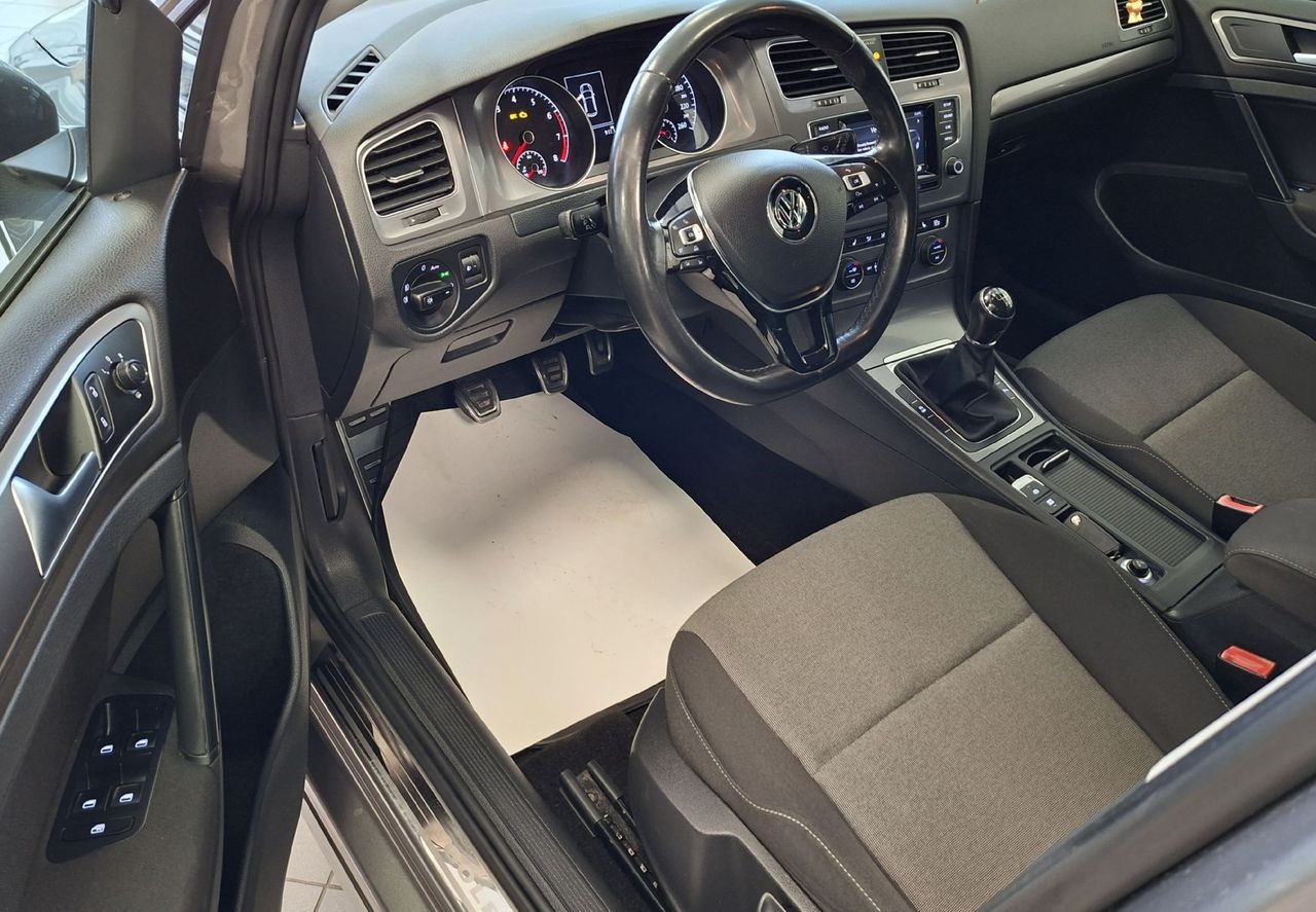 Zunanja slika - VW Golf - 1.2 TSI Highline-ODLIČEN- - 7