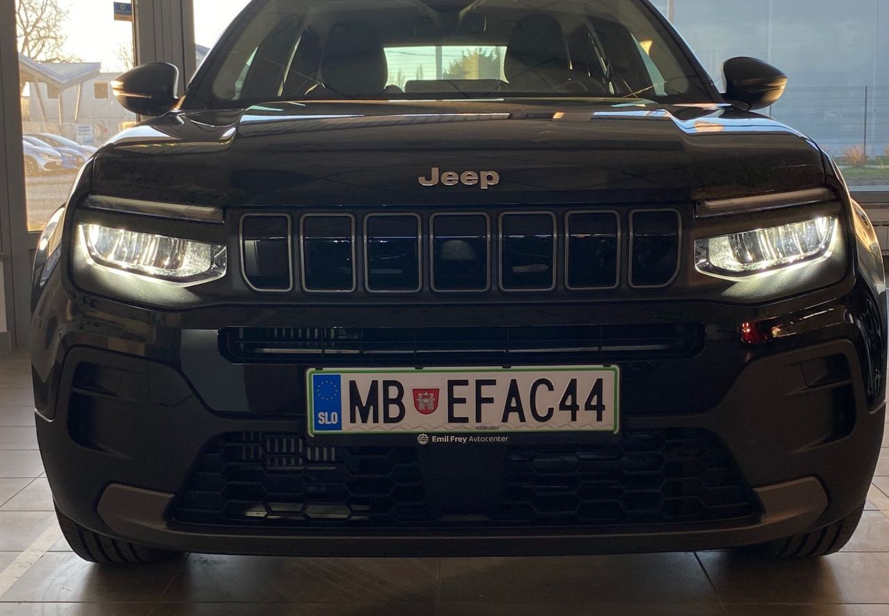 Zunanja slika - Jeep Avenger - Longitude 1.2 GSE 100 - 2