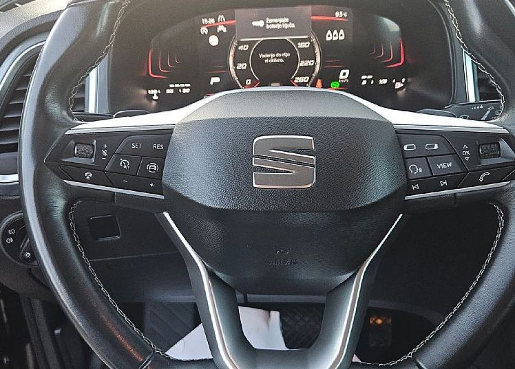 Zunanja slika - Seat Ateca - 2.0 TDI 4x4 150ks DSG+F1 °1.LASTNIK° °FULL-LED° - 11