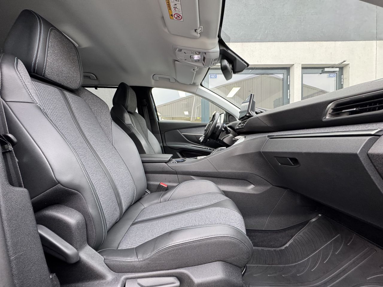 Zunanja slika - Peugeot 5008 - 1.2 PURETECH 130 ALLURE PACK EAT8 -AVT FULL LED - 13