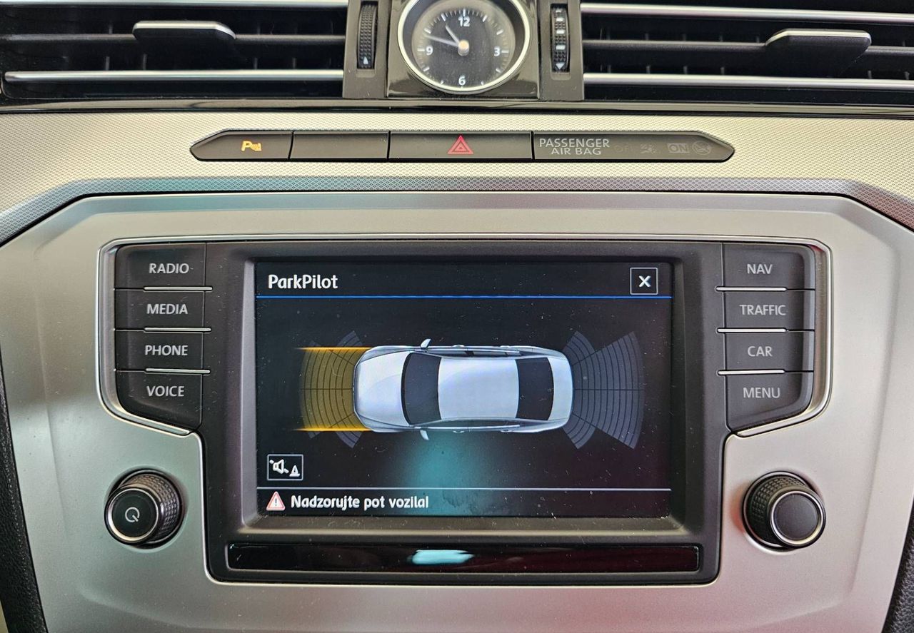 Zunanja slika - VW Passat - 2.0 TDI-SPORT LINE- FULL LED-LIMUZINA-1 LASTNIK-.. - 16