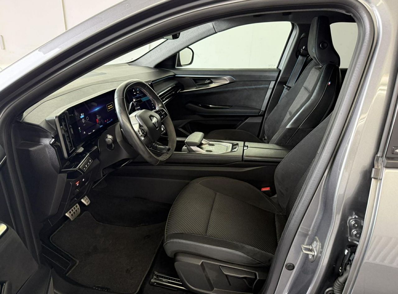 Zunanja slika - Renault Espace - Esprit Alpine E-Tech Hybrid 1.2 E-TECH Hybrid 200C - 1