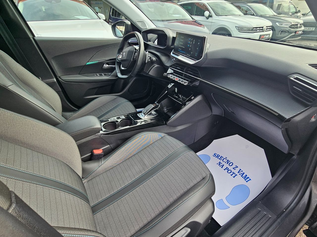 Zunanja slika - Peugeot 2008 - 1,5 BlueHDI 130 S&S ALLURE Avt. - 9