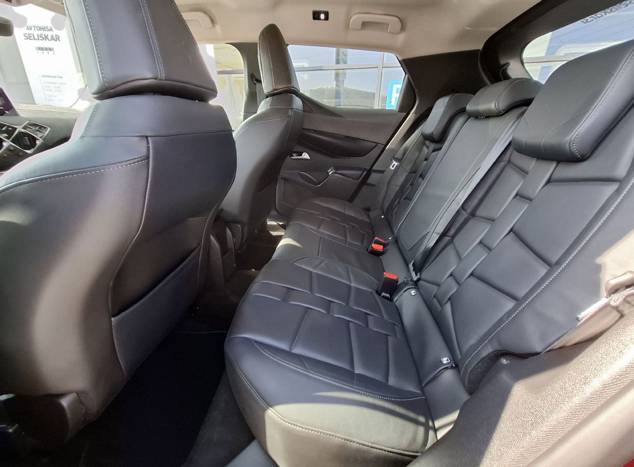 Zunanja slika - DS DS 3 - e-DS3 115KW OPERA - ZELENI KREDIT 3.5 OM - 9