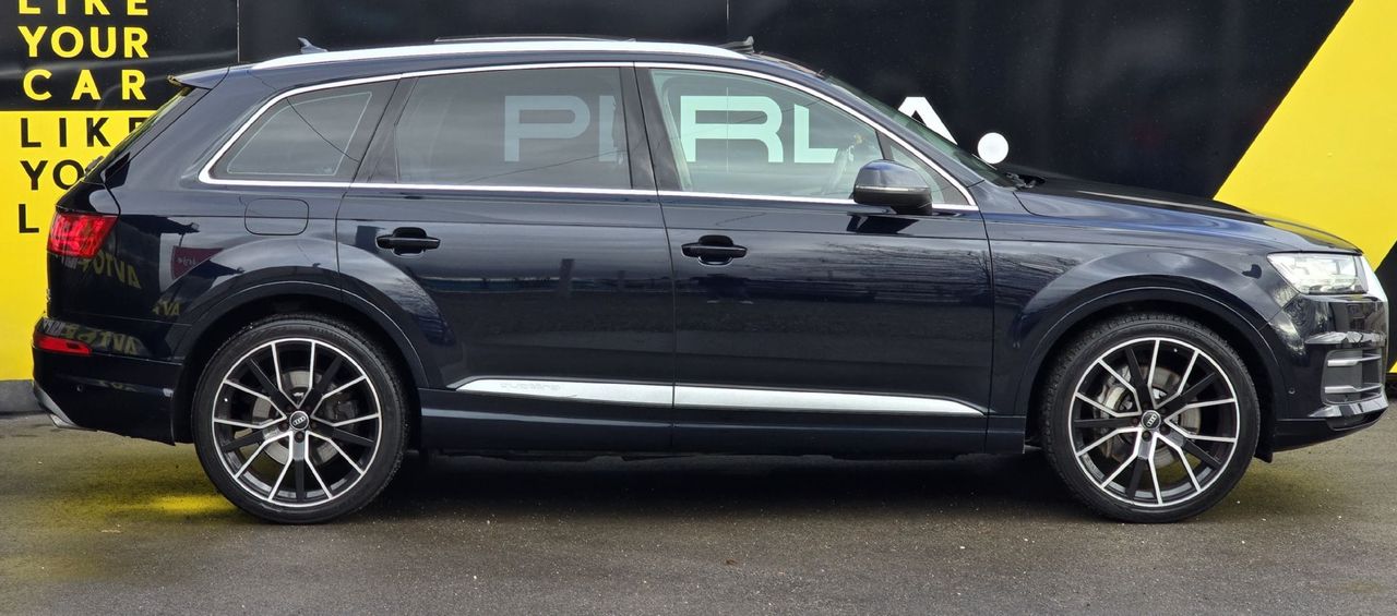 Zunanja slika - Audi Q7 - 3.0 TDI quattro 200KW-ALU 22-PANORAMA-7 SEDEŽEV- - 4