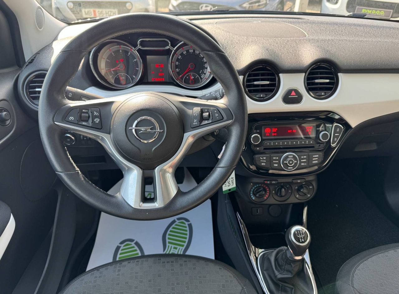 Zunanja slika - Opel Adam - VIOLA°SLO°2.LAST°DVOBARVEN°TEMPOMAT°BLUETOOTH°AL.. - 14