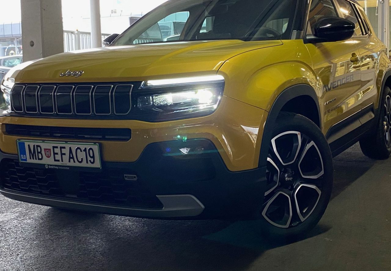 Zunanja slika - Jeep Avenger - 1.2 E-DCT MHEV 100 altitude TESTNO VOZILO - 1