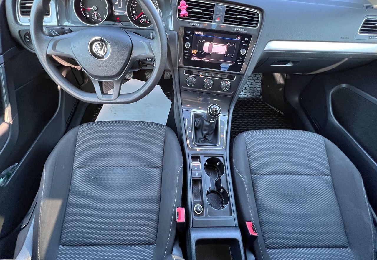 Zunanja slika - VW Golf - Variant 1.6 TDI Trendline 85 115  Park Klima Velik servis - 14