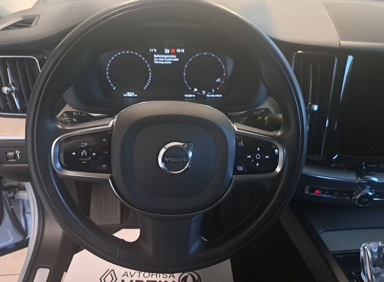 Zunanja slika - Volvo XC60 - B4D AUT Inscription Z ENOLETNIM JAMSTVOM - 16
