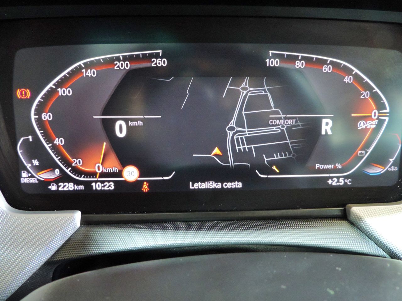 Zunanja slika - BMW Serija 1 - 116d Avt. KAMERA-LED-COCKPIT... - 17